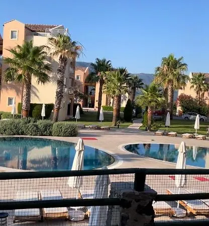 Golf Apartment